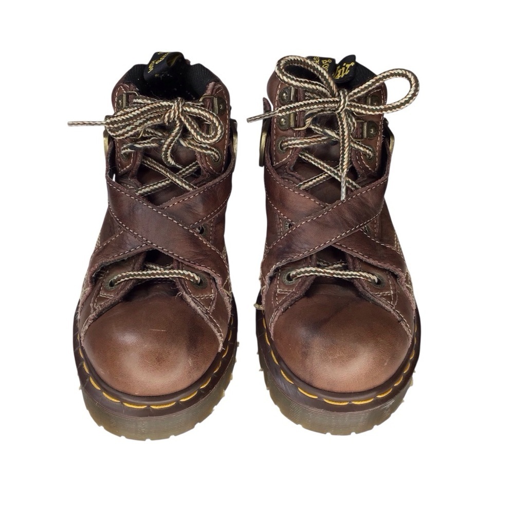 Vintage Made in England 9946 Doc Marten Brown Leather Criss Cross Boots Size 7.